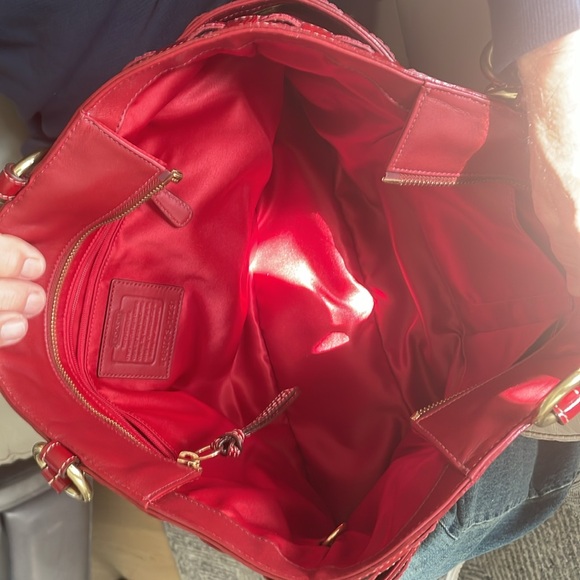 Large Coach tote. Dark-ish red and gold hardware. 16x11” perfect condition. - Picture 7 of 11
